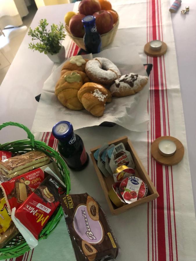 Casa Vacanza Nina 17 卡塔尼亚 外观 照片
